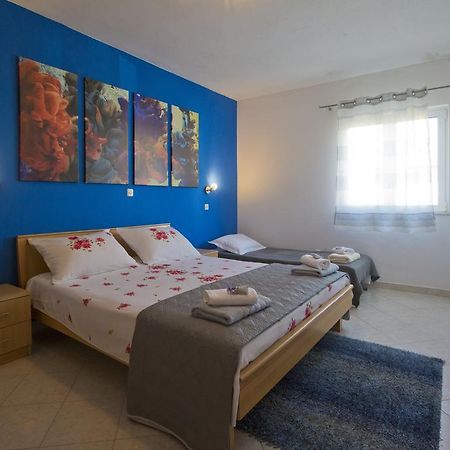 Apartment Zdravka Хвар Екстер'єр фото