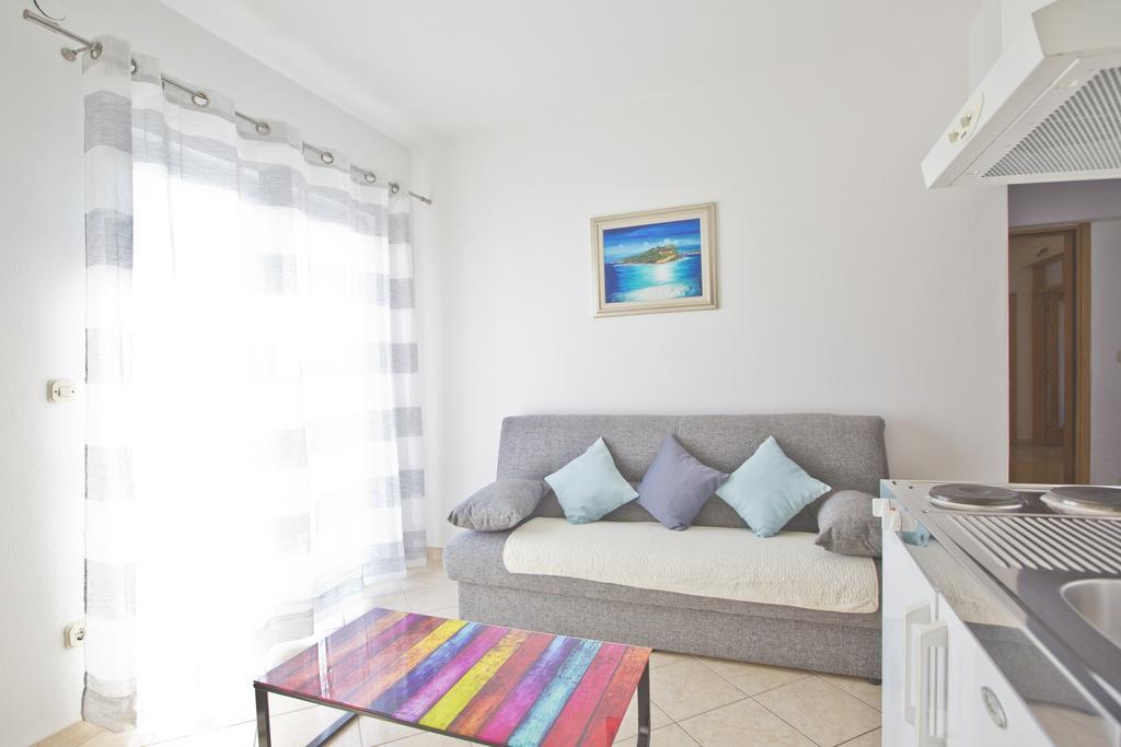 Apartment Zdravka Хвар Екстер'єр фото