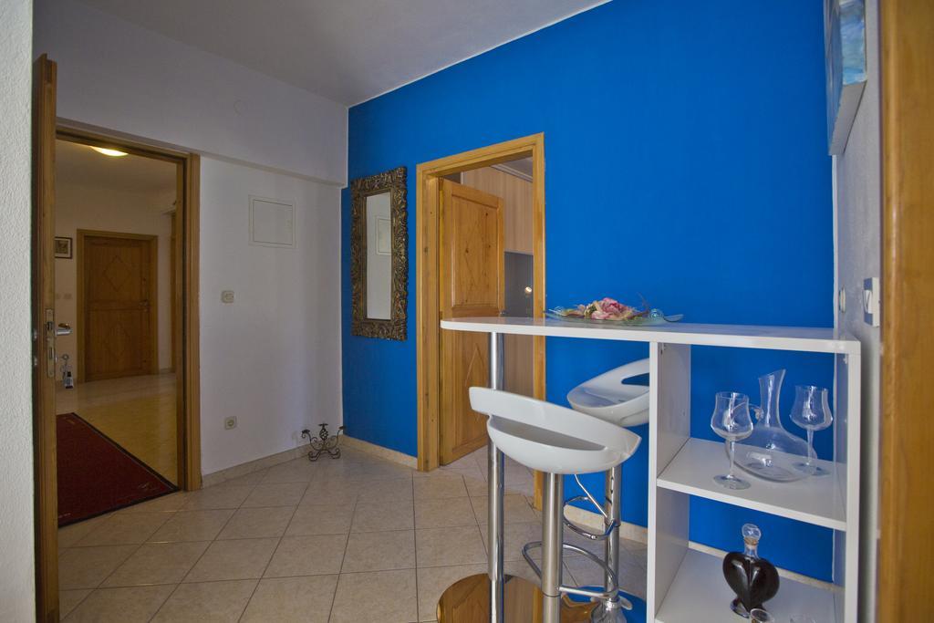 Apartment Zdravka Хвар Екстер'єр фото