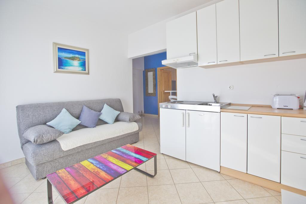 Apartment Zdravka Хвар Екстер'єр фото